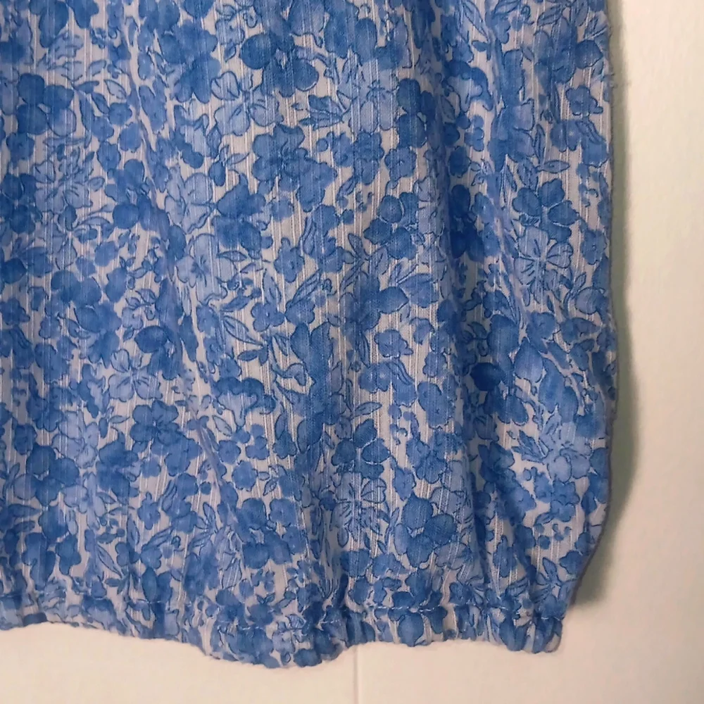 Ralph Lauren Girls Boho Blue & White Floral Long Sleeve Smocked Blouse 14